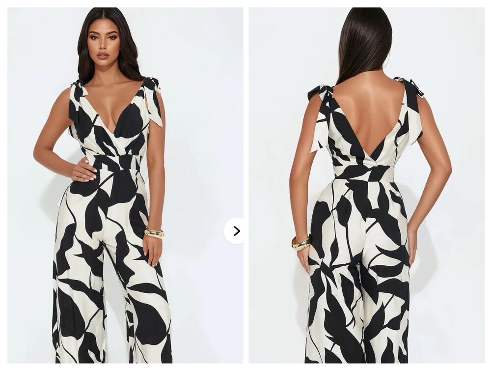 NWT FASHION NOVA Weekend Brunch Jumpsuit Wide Leg Sleeveless V Neck Sz L
